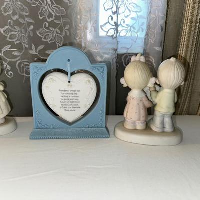 PRECIOUS MOMENTS FIGURINES