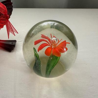 LAST PAPER WEIGHTS AND ACRYLIC BIRDS