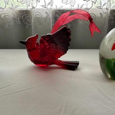 LAST PAPER WEIGHTS AND ACRYLIC BIRDS