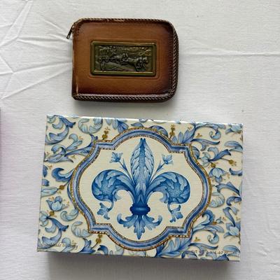 WACKEY WABBIT SHOWER SOAP, FANCY SOAP, CURLING IRON AND MORE