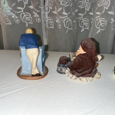 GOEBEL AND OTHER COLLECTIBLE FIGURINES