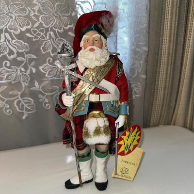 MUSICAL SANTA AND ANGEL