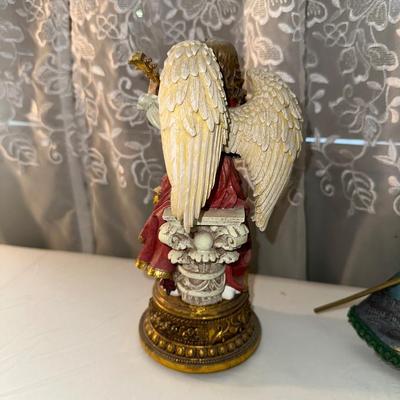 MUSICAL SANTA AND ANGEL