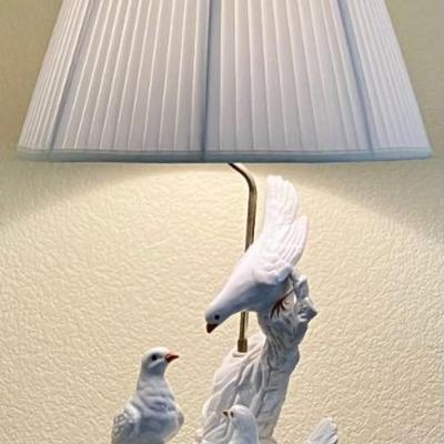 Vintage Lamp With Three White Birds