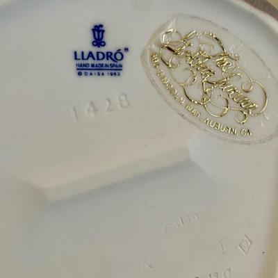 Lladro Dama Montecarlo 1900 Afternoon Tea