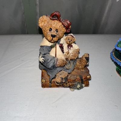 IRISH THEMED FIGURINES