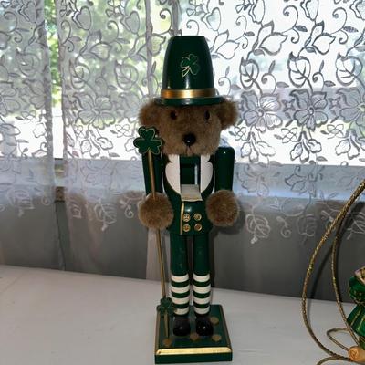 IRISH NUTCRACKER, SANTA AND OTHER CHRISTMAS DECORATIONS