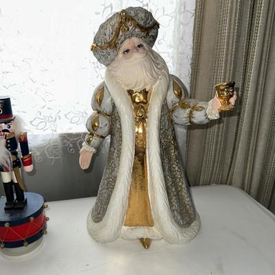 AFRICAN AMERICAN SANTA AND MRS CLAUS, NUTCRACKER AND AN OLD WORLD STYLE SANTA