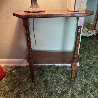 Sale Photo Thumbnail #910: Lamp is 16-1/2” Tall, Lamp does have a crack with chip in the lamp shade.
Table is 22”H x 21-3/4”L