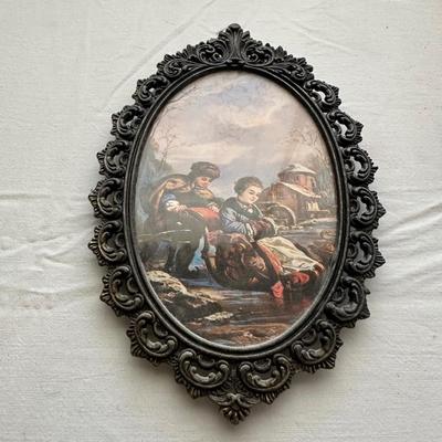 OVAL FRAMED WALL DECOR