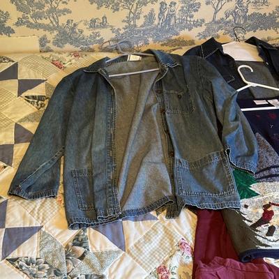 LADIES CLOTHES