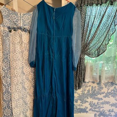 VINTAGE LONG DRESSES