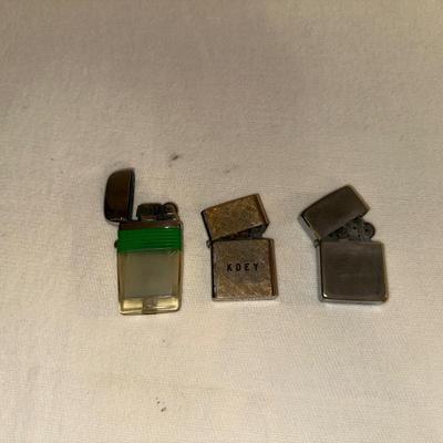 3 BUTANE LIGHTERS