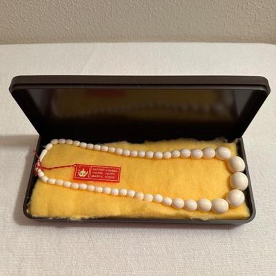 BEADED IVORY NECKLACE