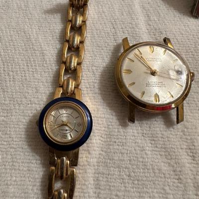WATCHES FOR PARTS OR REPAIR