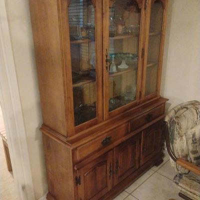 China hutch