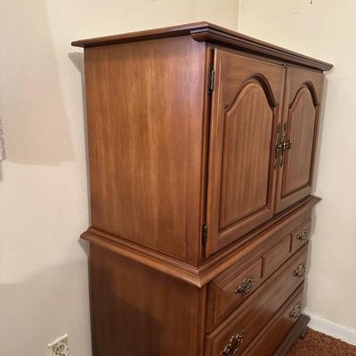 SUMTER 6 DRAWER CHEST