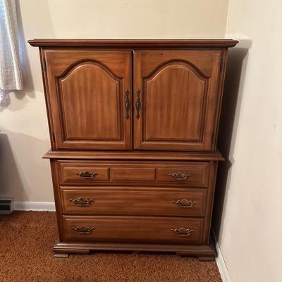 SUMTER 6 DRAWER CHEST