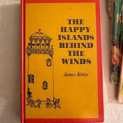 CHILDREN'S BOOKS