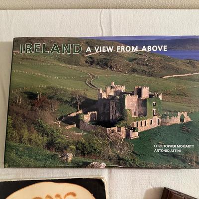 BOOKS ON IRELAND