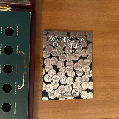 50 STATES QUARTER DISPLAY CASE AND EMPTY COIN COLLECTING BOOKS