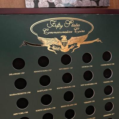 50 STATES QUARTER DISPLAY CASE AND EMPTY COIN COLLECTING BOOKS