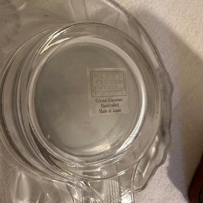 KNICK KNACKS AND COLLECTIBLES