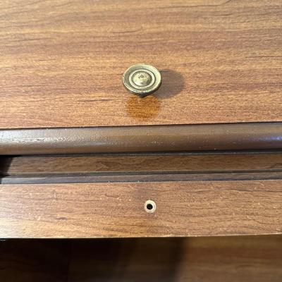 DMI SMALL ROLL TOP DESK WITH ANTIQUE CHAIR