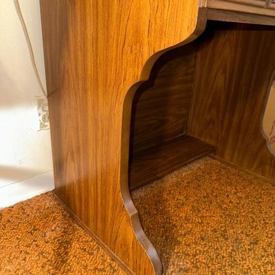 DMI SMALL ROLL TOP DESK WITH ANTIQUE CHAIR