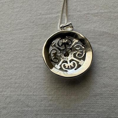 STERLING SILVER PENDANT AND CHAIN