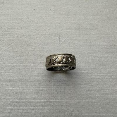 STERLING SILVER RING