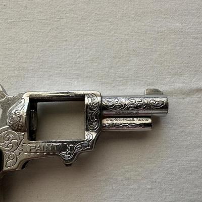 ROY ROGERS CAP GUN AND JACKS W/BALL