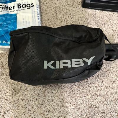 KIRBY AVALIR MULTI SURFACE VACUUM CLEANER AND SHAMPOOER