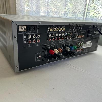 HARMON KARDON AVR140 AUDIO/VIDEO RECEIVER WITH INFINITY SUBWOOFER AND SPEAKERS