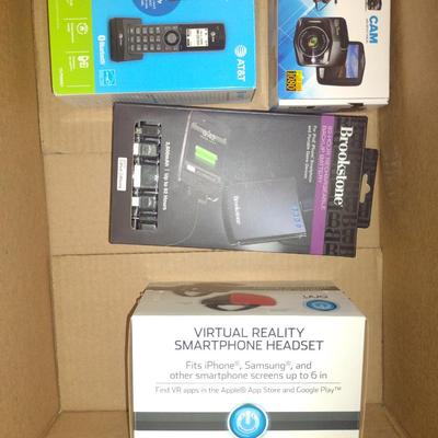 Assorted Electronics (G)