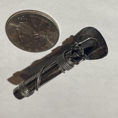 RARE Vintage Sterling Silver Flower holder / Bud Boutonniere Brooch / Pin in VG Preowned Condition.