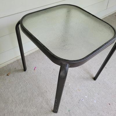 Wrought Iron Arm Chairs and Glass Top End Table (FP-EL)