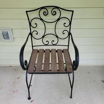 Wrought Iron Arm Chairs and Glass Top End Table (FP-EL)