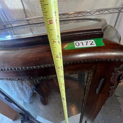 European Style Antique Curio Cabinet