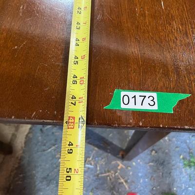 Drop Leaf Gate Leg Table