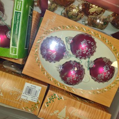 Collection of Christmas Ornaments (#2) (G)