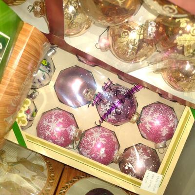 Collection of Christmas Ornaments (#2) (G)