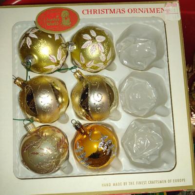 Collection of Christmas Ornaments (#3) (G)