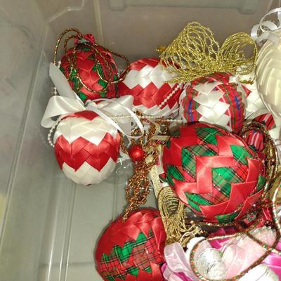 Collection of Vintage Mostly Hand Made Christmas Ornaments (#4) (G)