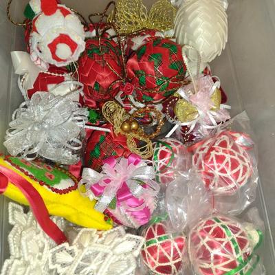 Collection of Vintage Mostly Hand Made Christmas Ornaments (#4) (G)