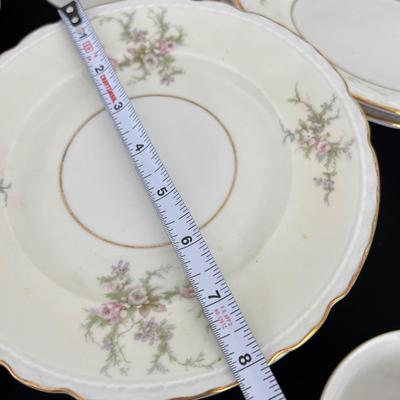 98 Pc. Arcadian Fine China Set "Old Rose"