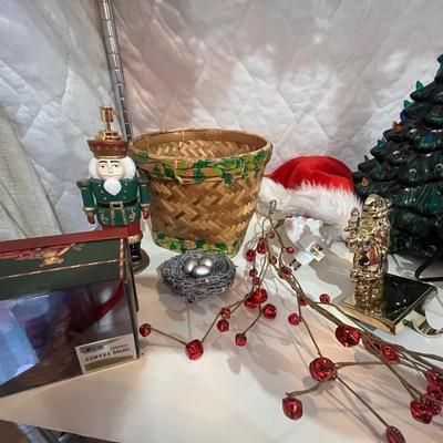 Christmas Decor Lot