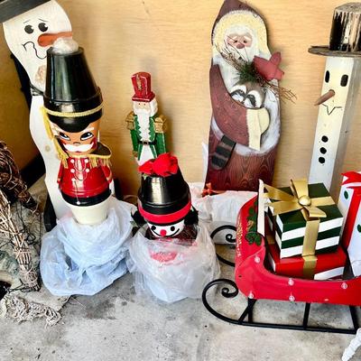 Christmas Decor Figurines Lot