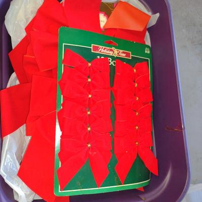 Assorted Christmas/Holiday Decorations (#Ribbons, etc) (G)