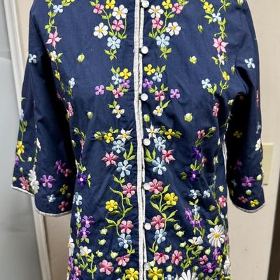 Vintage Chukie Top Blouse Embroidered flowers Navy Blue L large